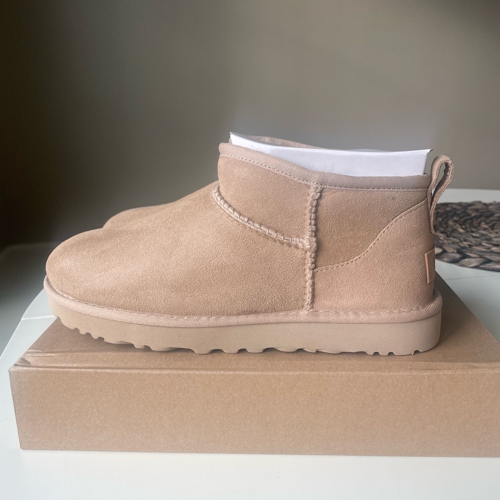 Size 7 Ultra mini UGGS in shade Driftwood.